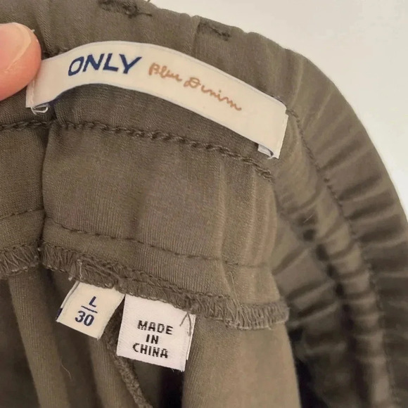 5/20$ Only kaki  trousers straight leg ankle crop comfy pants size large - Picture 6 of 7